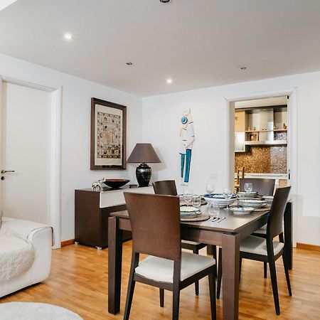 Appartement La Casa Dell' Avvocato - Centro à Naples Extérieur photo