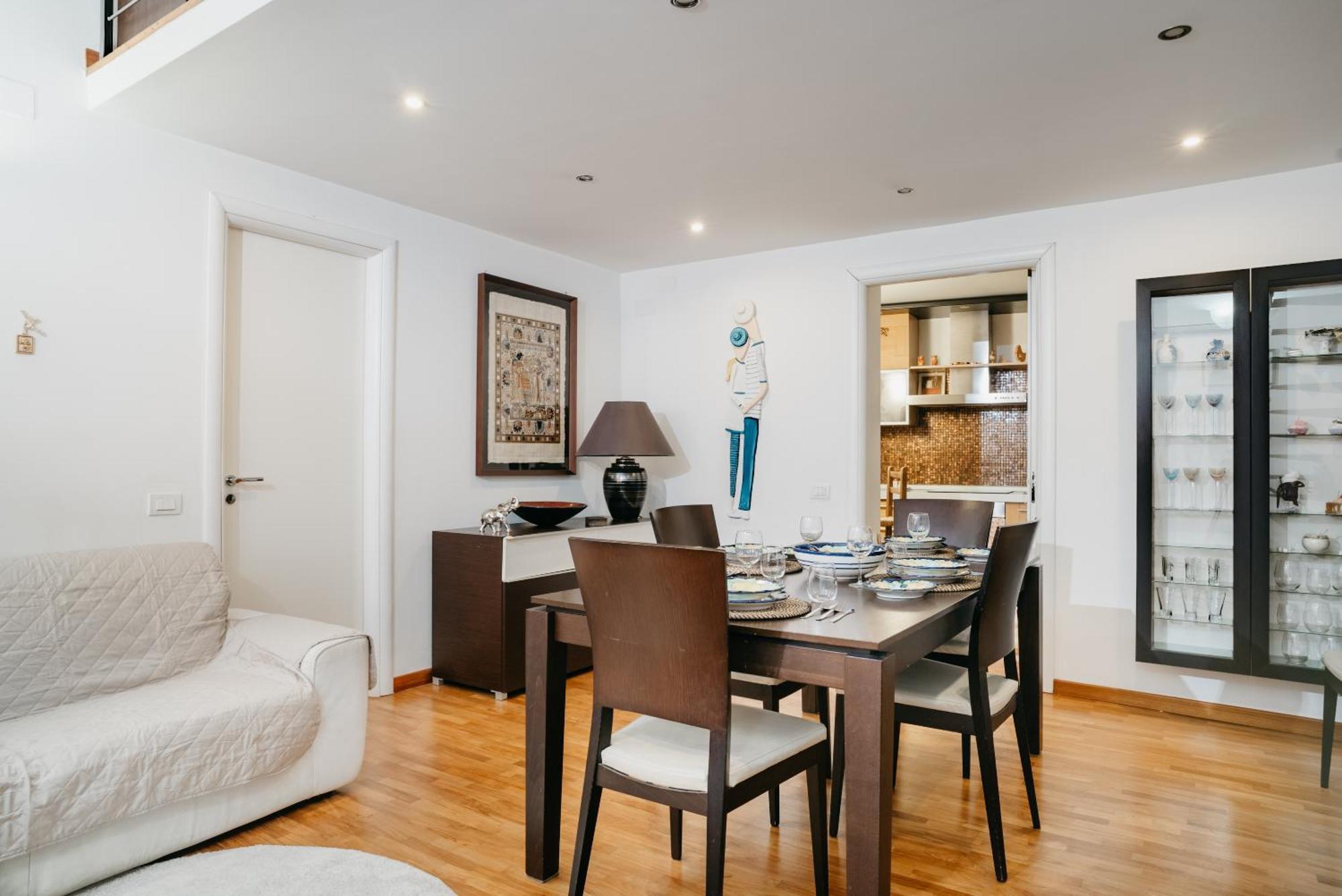 Appartement La Casa Dell' Avvocato - Centro à Naples Extérieur photo